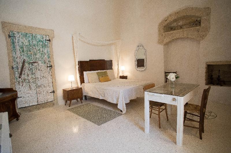 Historia- Dimore Corte Chiesa Corigliano d'Otranto Bagian luar foto