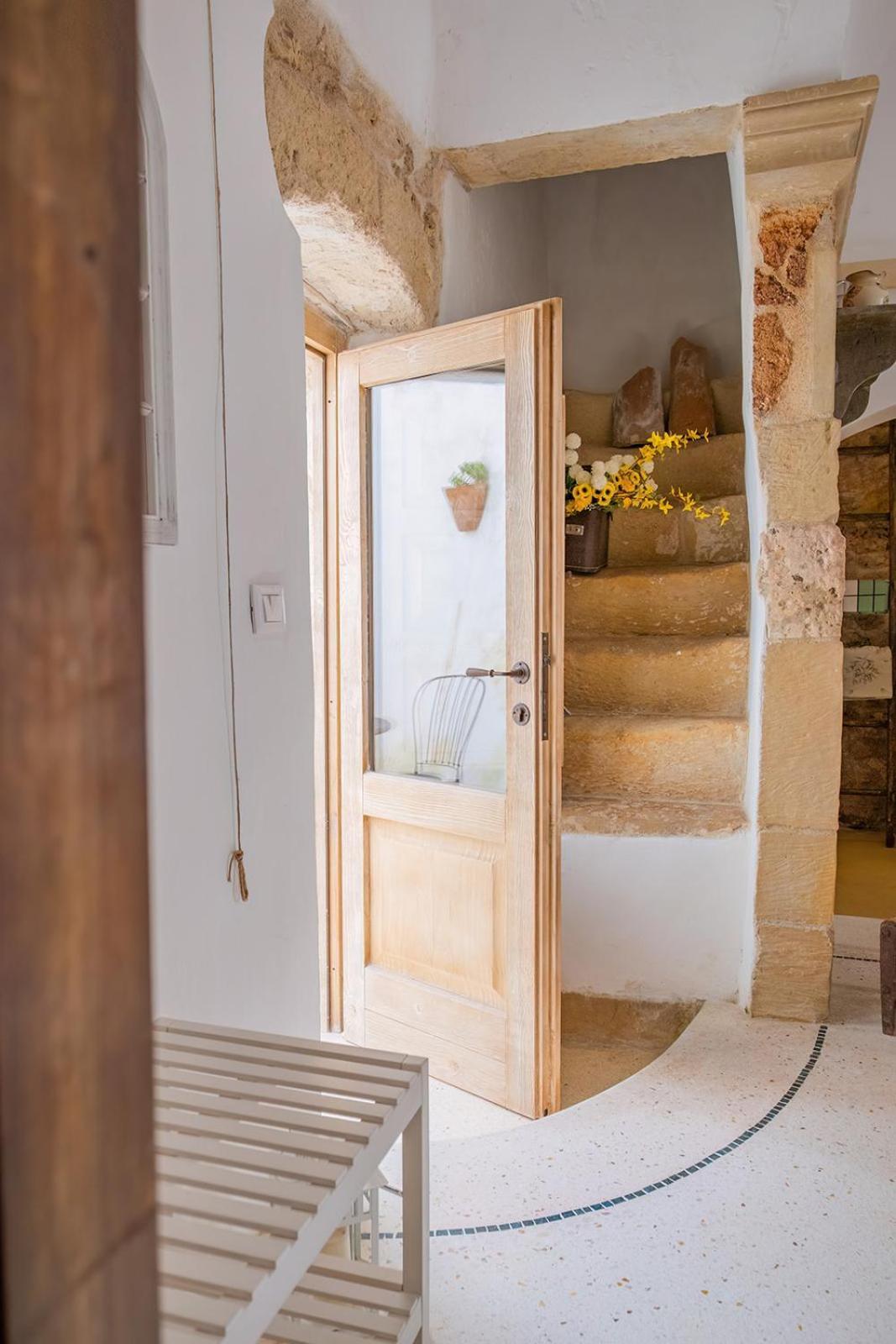 Historia- Dimore Corte Chiesa Corigliano d'Otranto Bagian luar foto