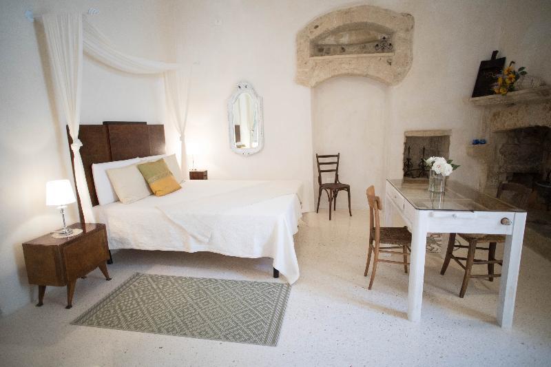 Historia- Dimore Corte Chiesa Corigliano d'Otranto Bagian luar foto